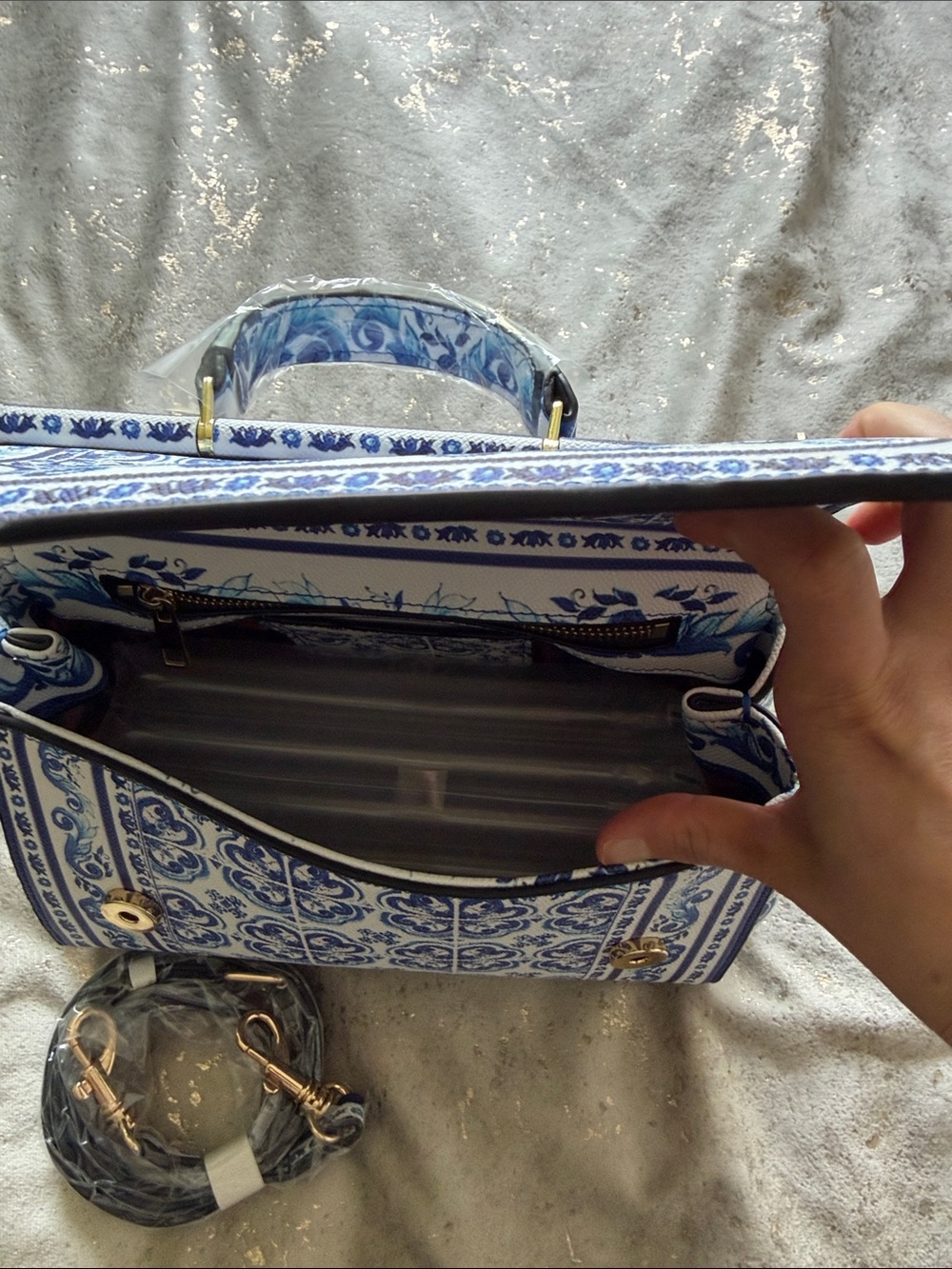 Statement royal handbag - Picture 12 of 13
